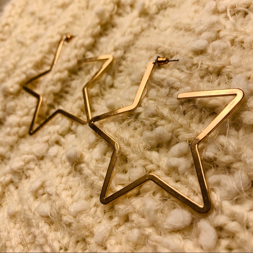 💫 BaubleBar Star Hoop Drop Gold Toned Earrings 💫